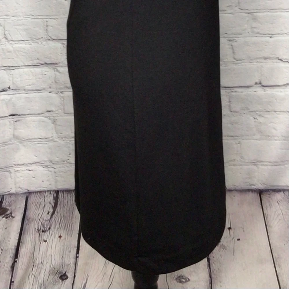 Banana Republic Factory Black Sleeveless Body Contour Dress Front Keyhole 2 NWT